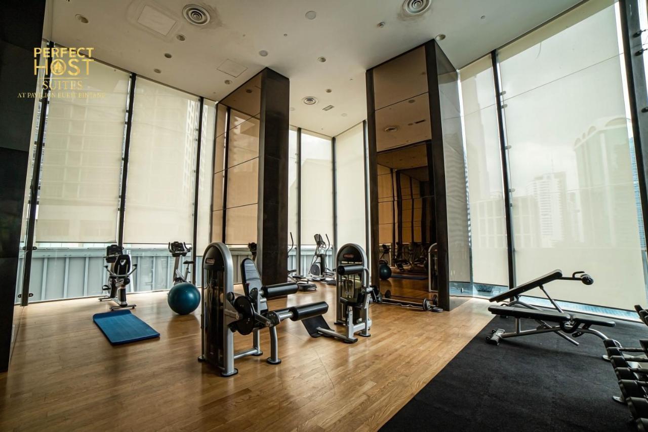 Ph Suites At Pavilion Bukit Bintang Kuala Lumpur Buitenkant foto The gym at the 10th floor